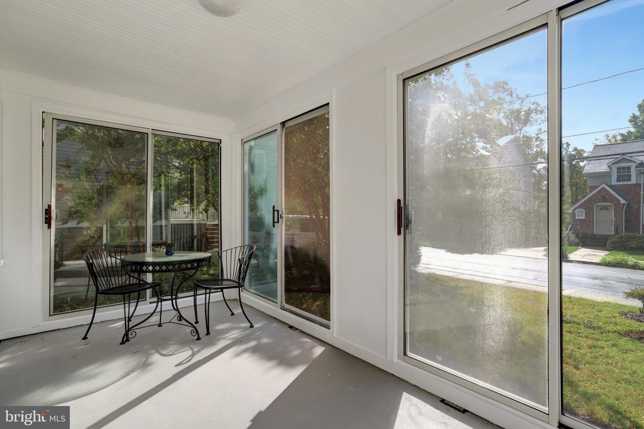 Real estate listing preview #4