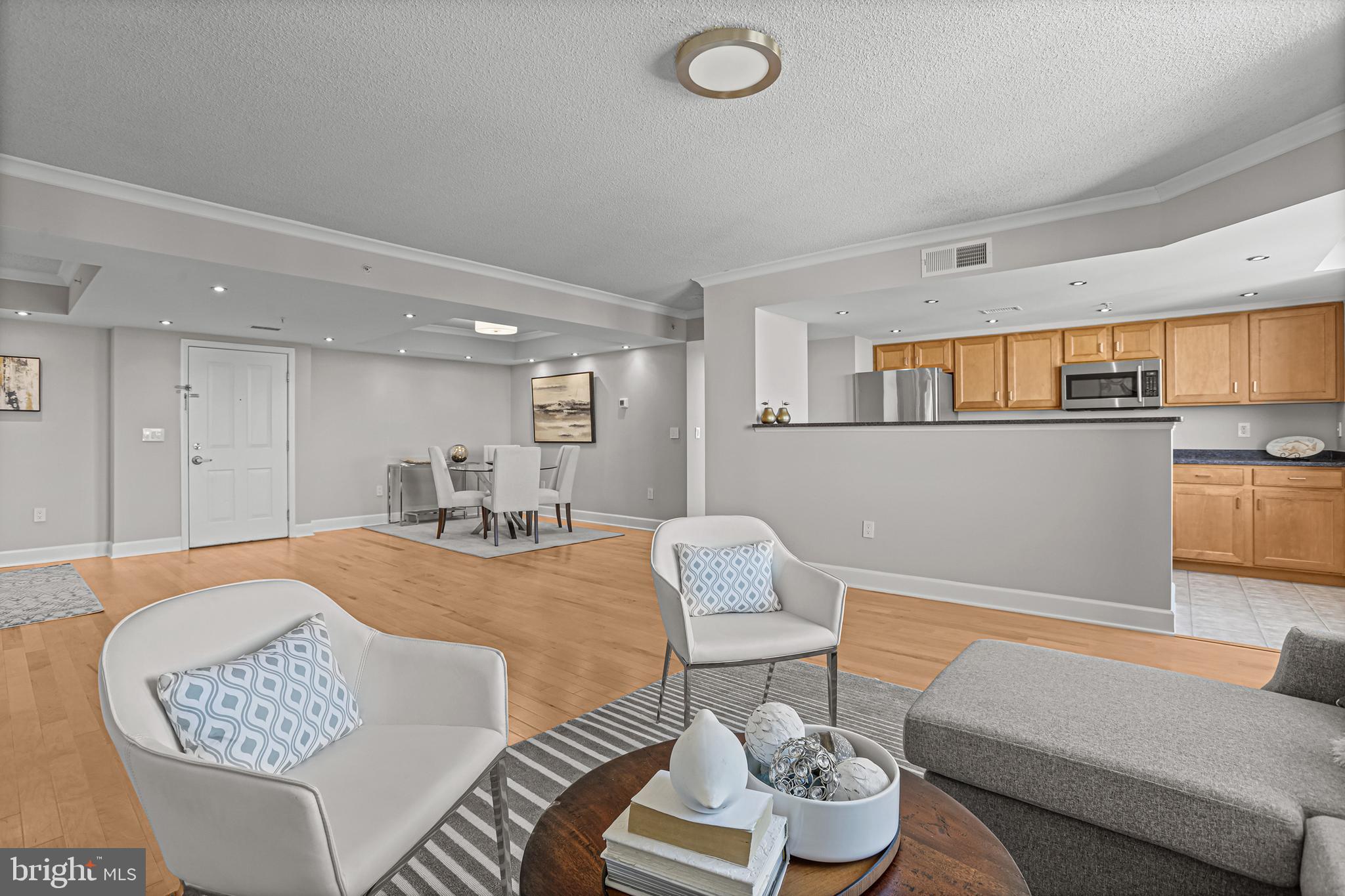 Real estate listing preview #15