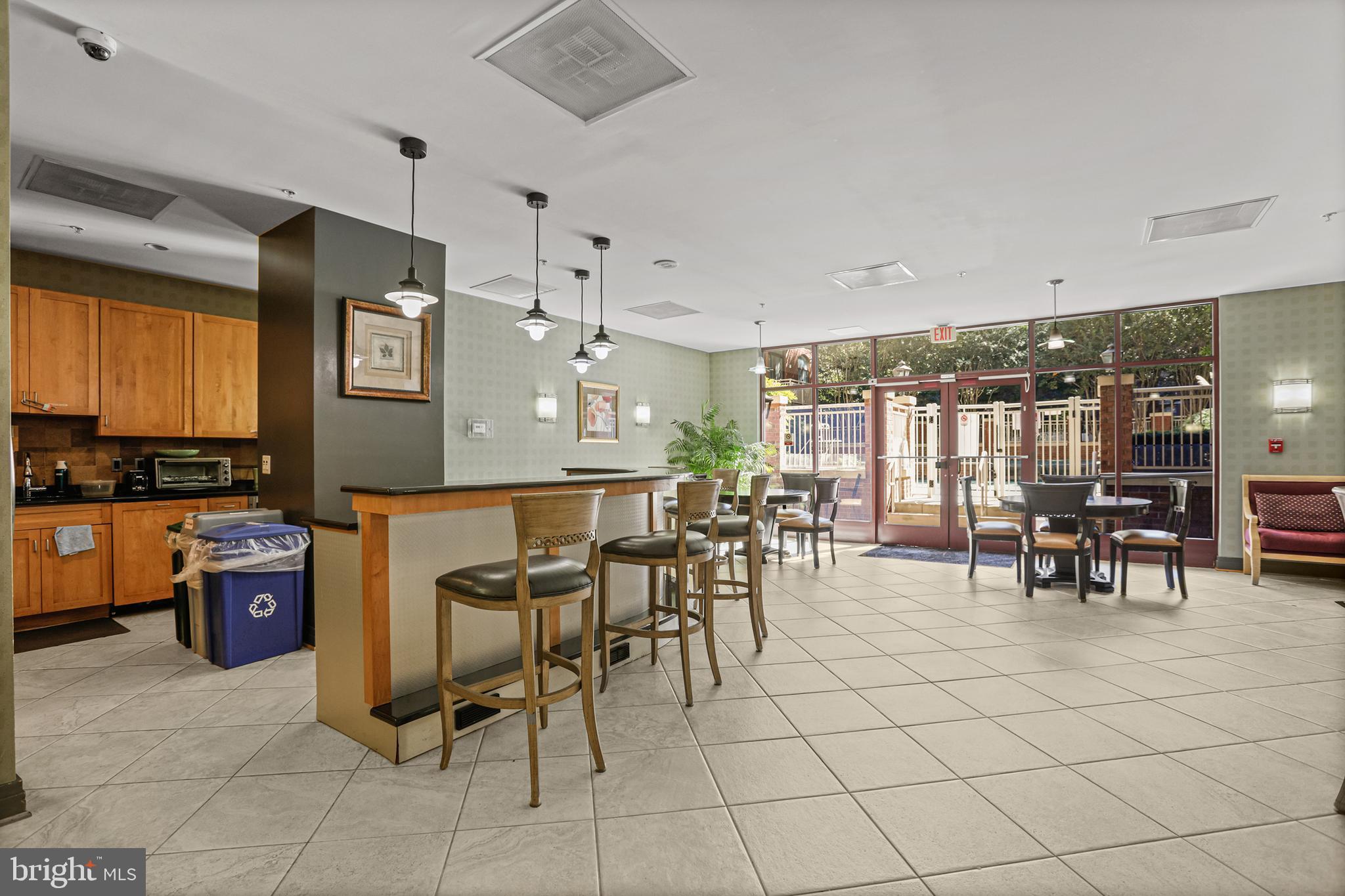 Real estate listing preview #32