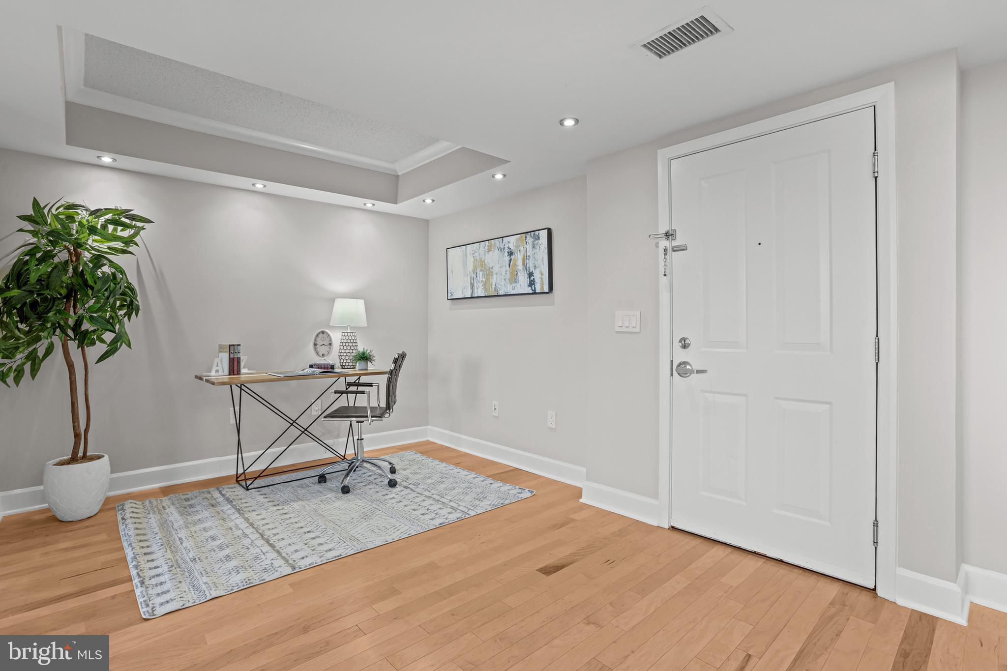 Real estate listing preview #5