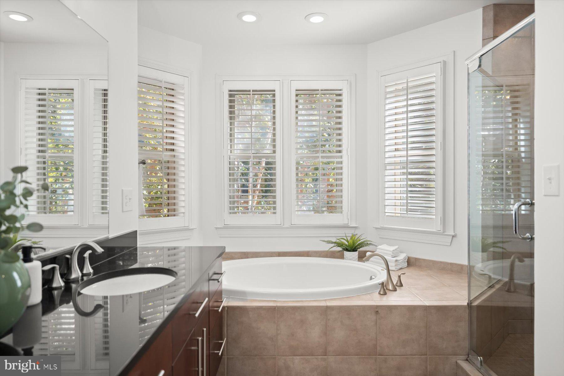 Real estate listing preview #33