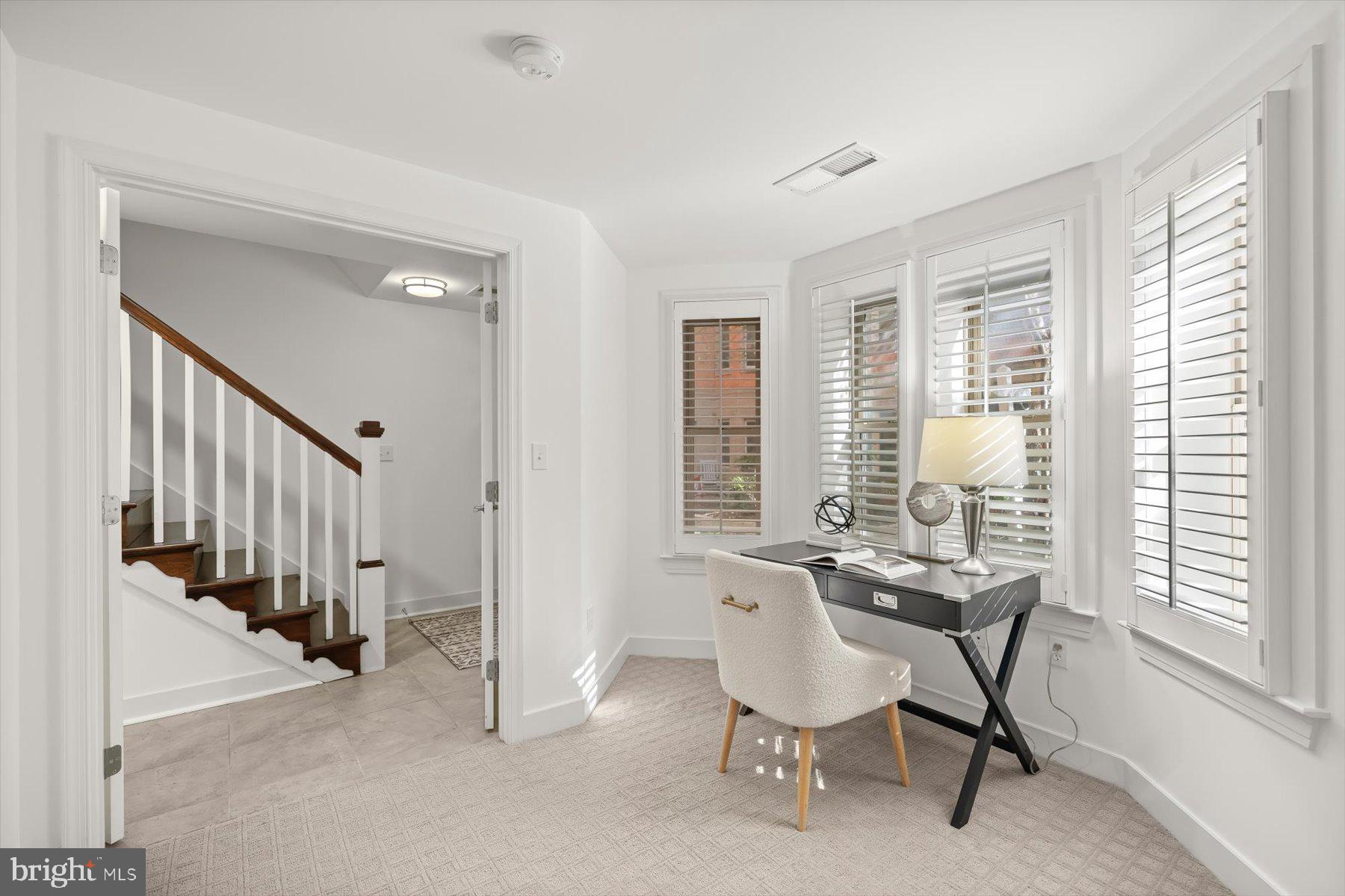 Real estate listing preview #9