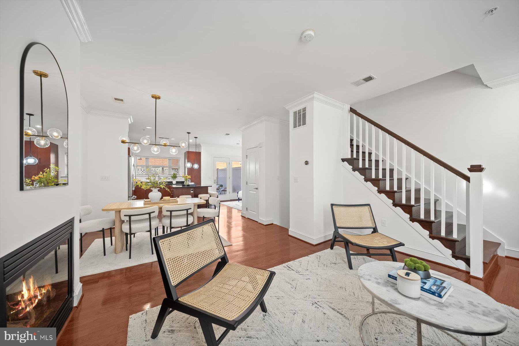 Real estate listing preview #27