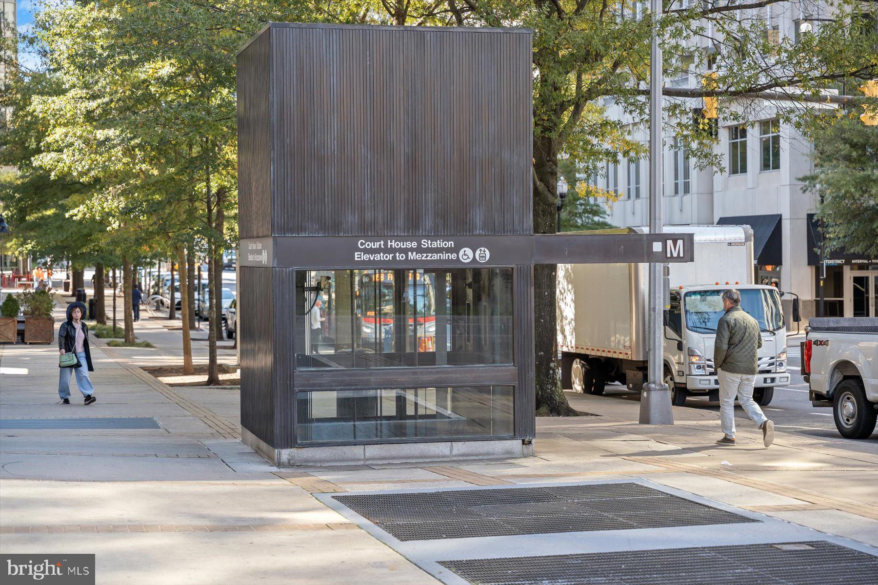 Real estate listing preview #56