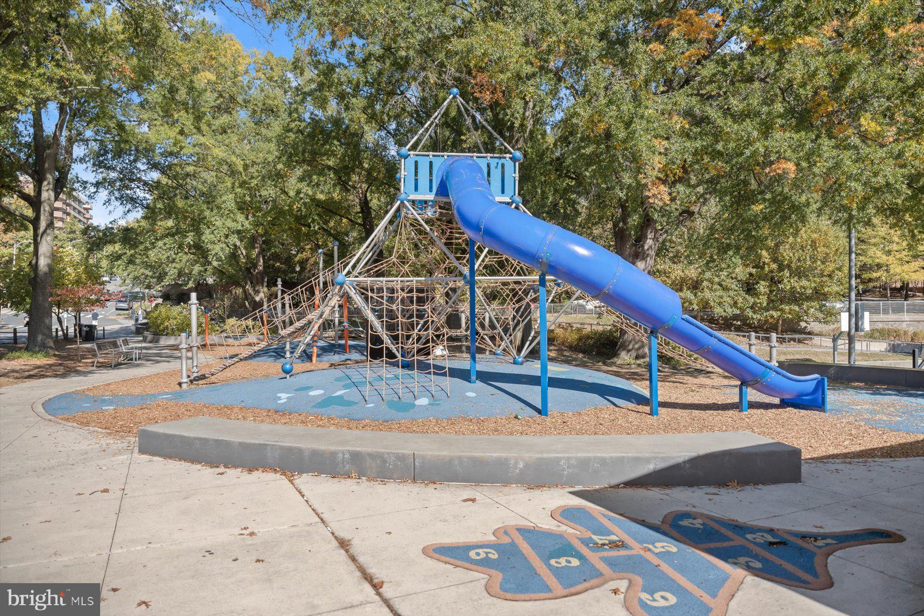 Real estate listing preview #54