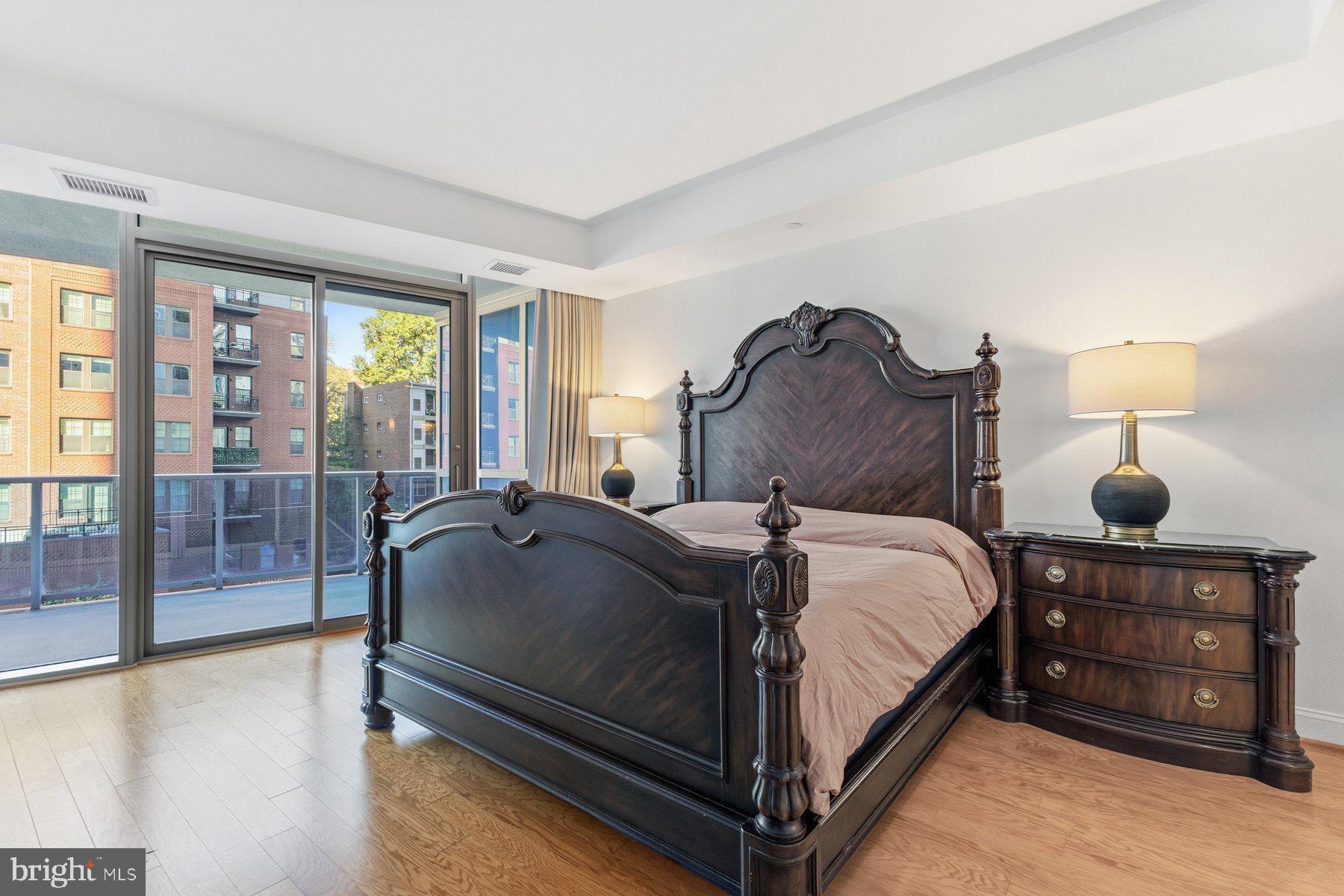 Real estate listing preview #18