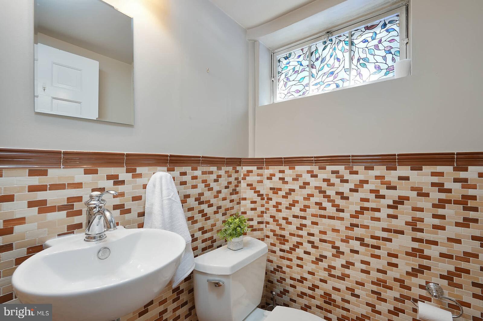 Real estate listing preview #18