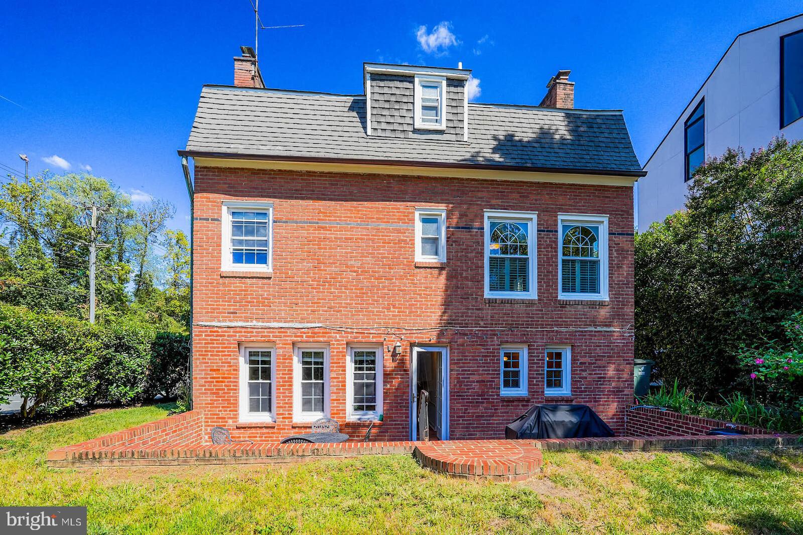 Real estate listing preview #36