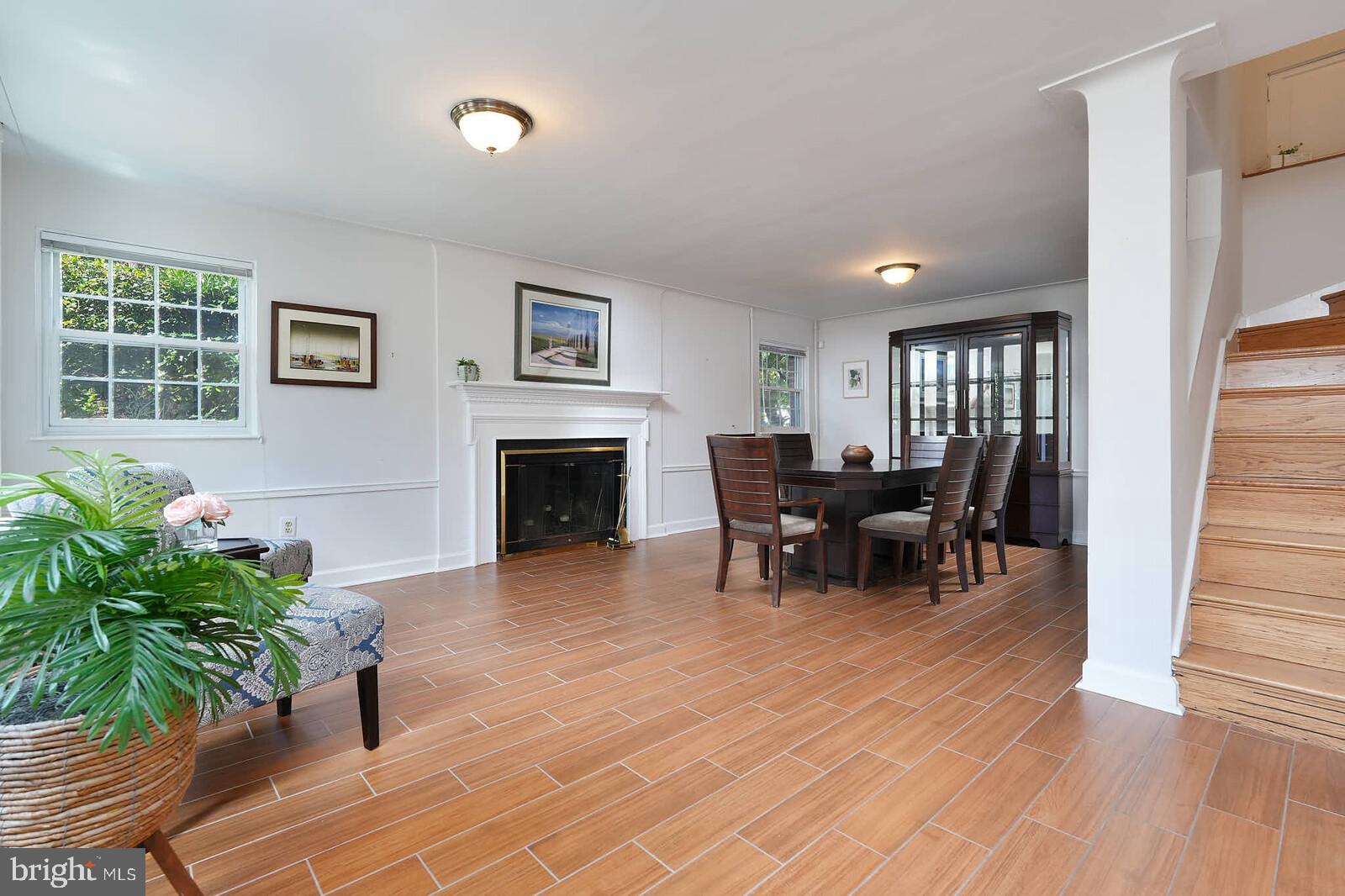 Real estate listing preview #9