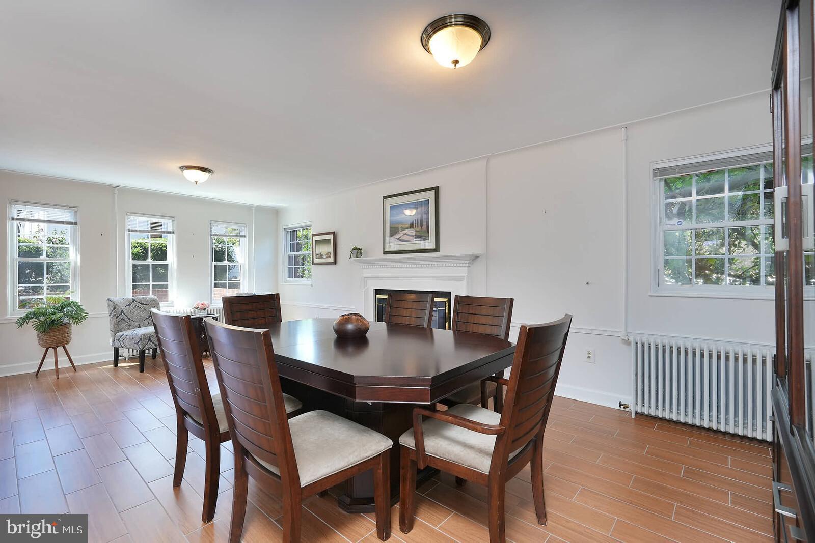 Real estate listing preview #10