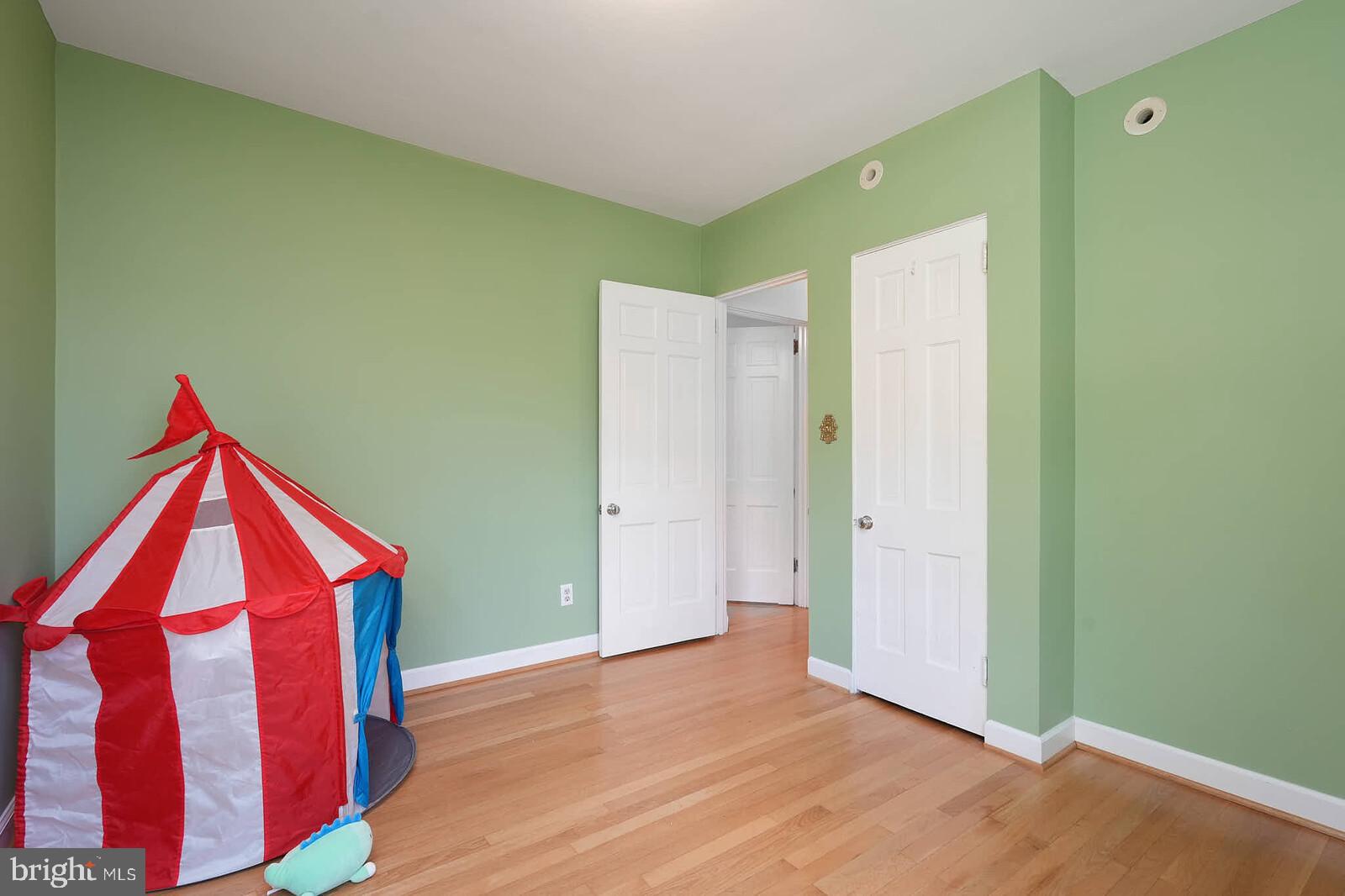 Real estate listing preview #30