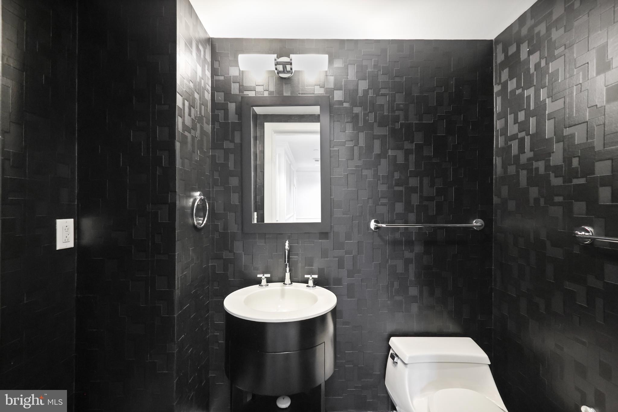 Real estate listing preview #14