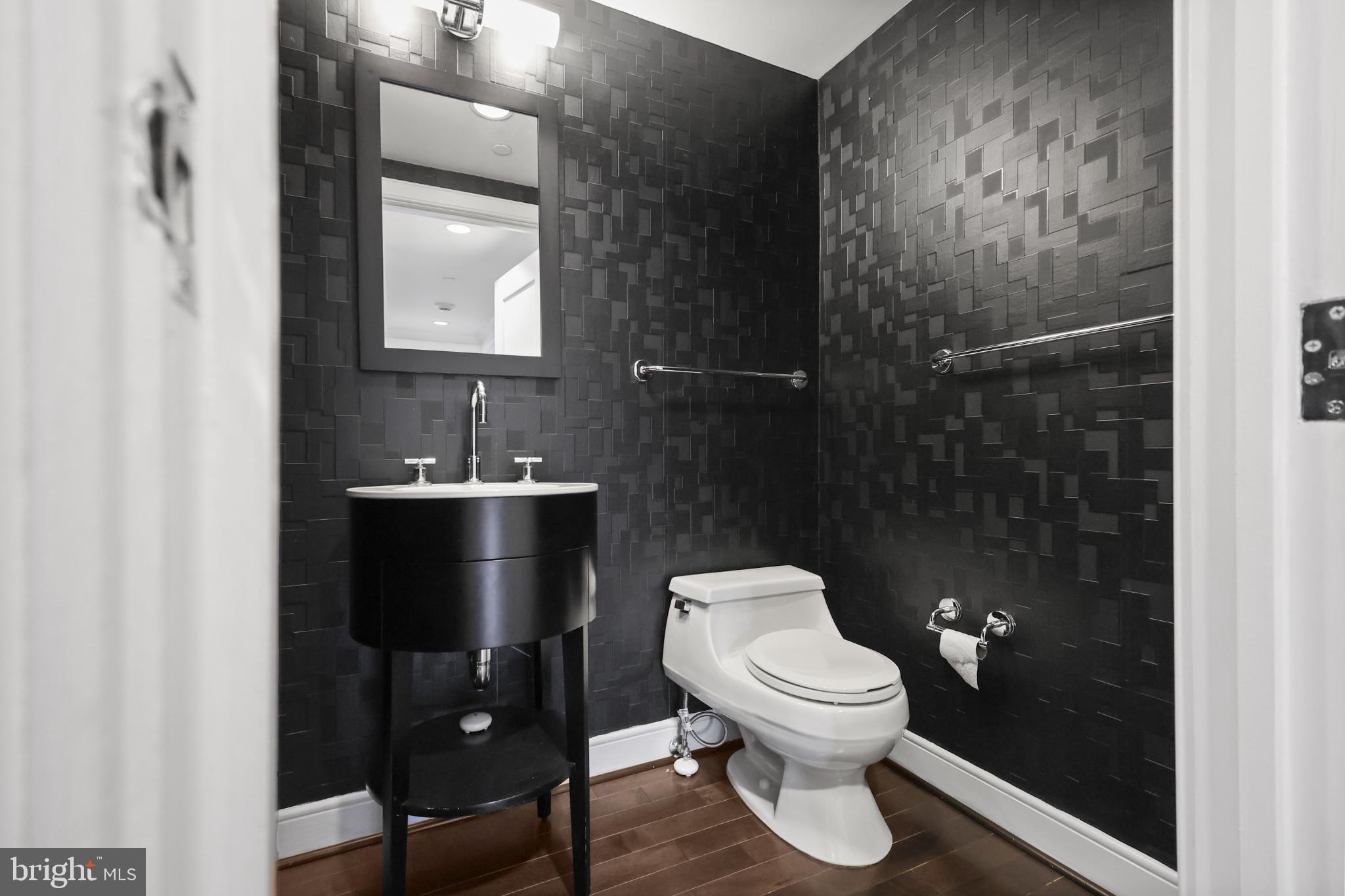 Real estate listing preview #12