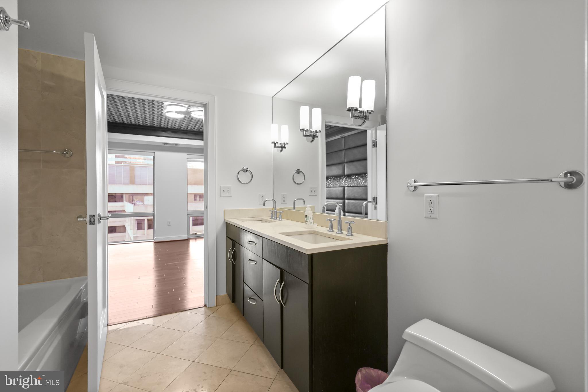 Real estate listing preview #18