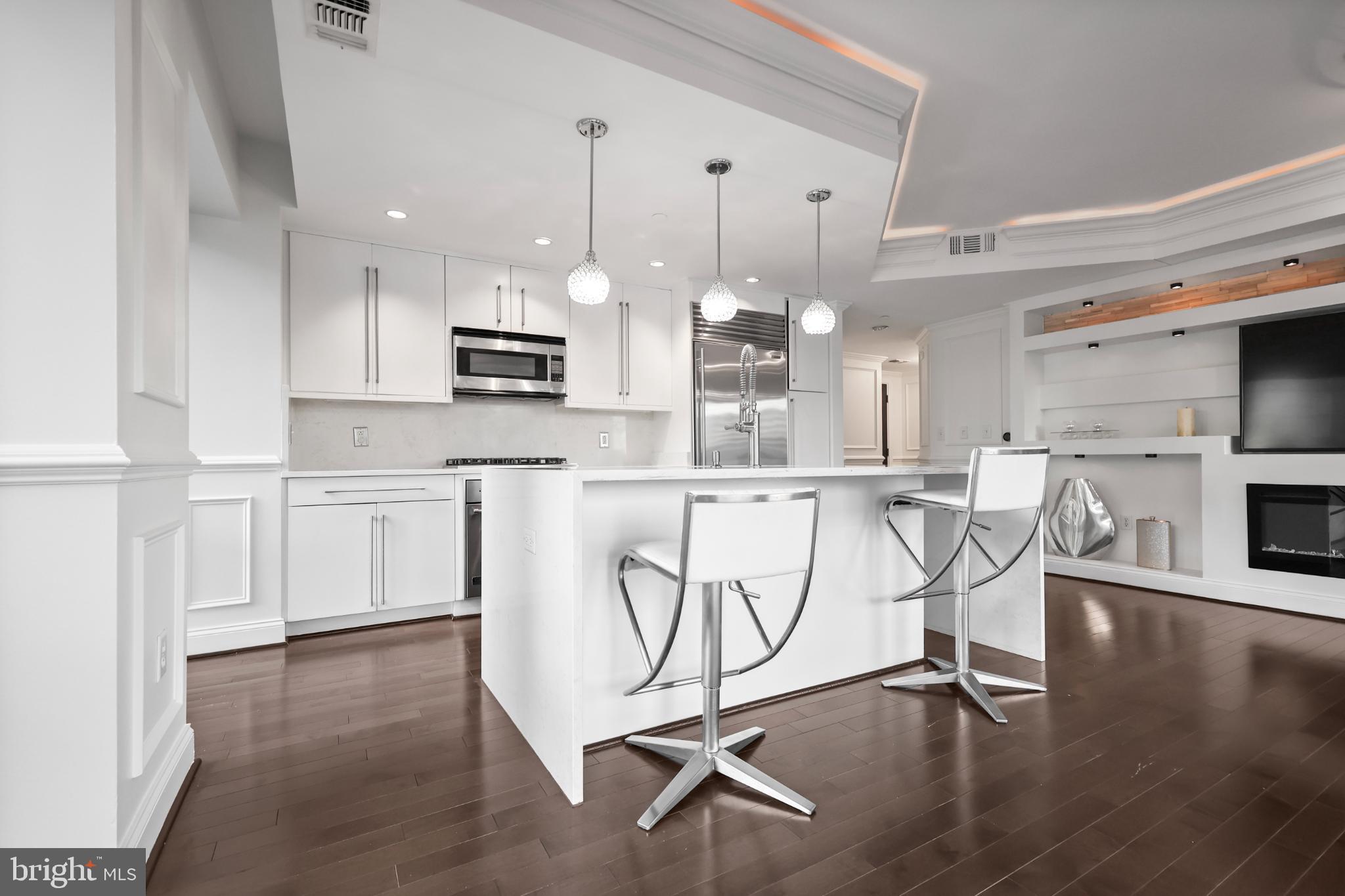 Real estate listing preview #6