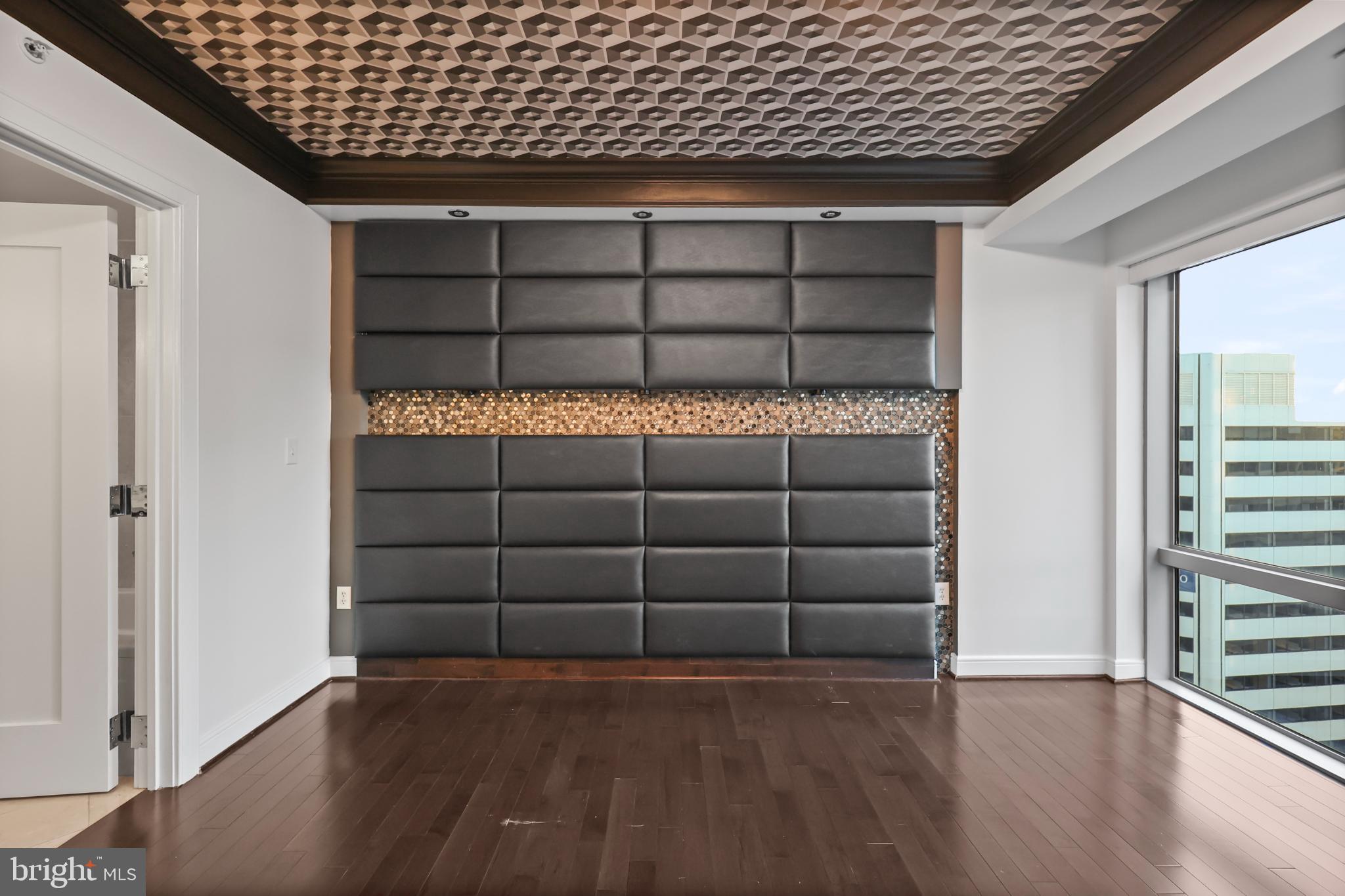 Real estate listing preview #23