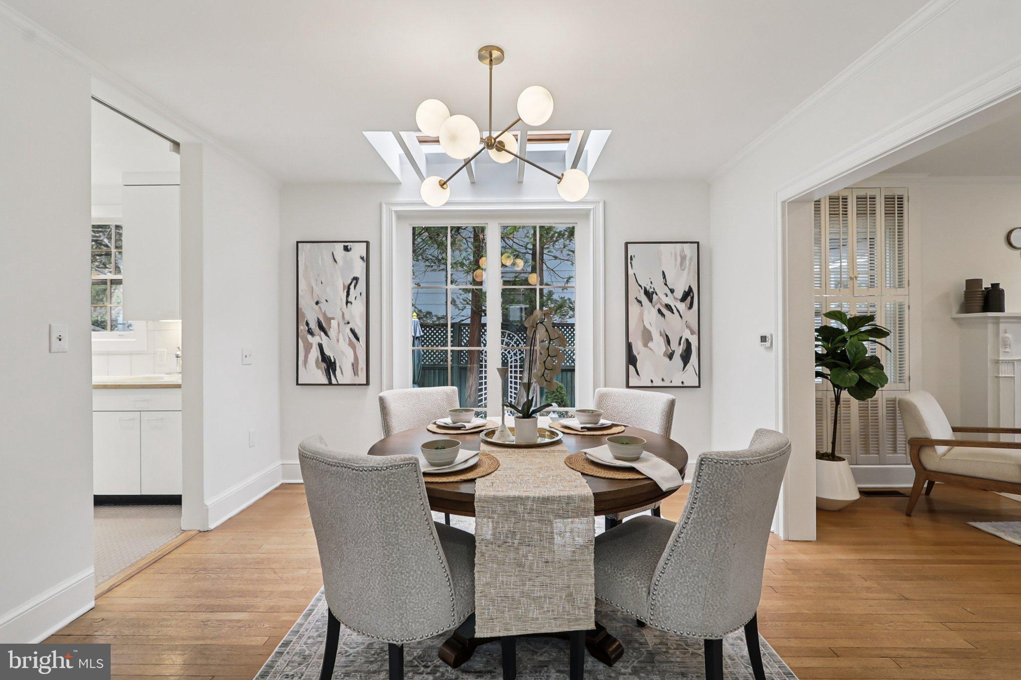 Real estate listing preview #14