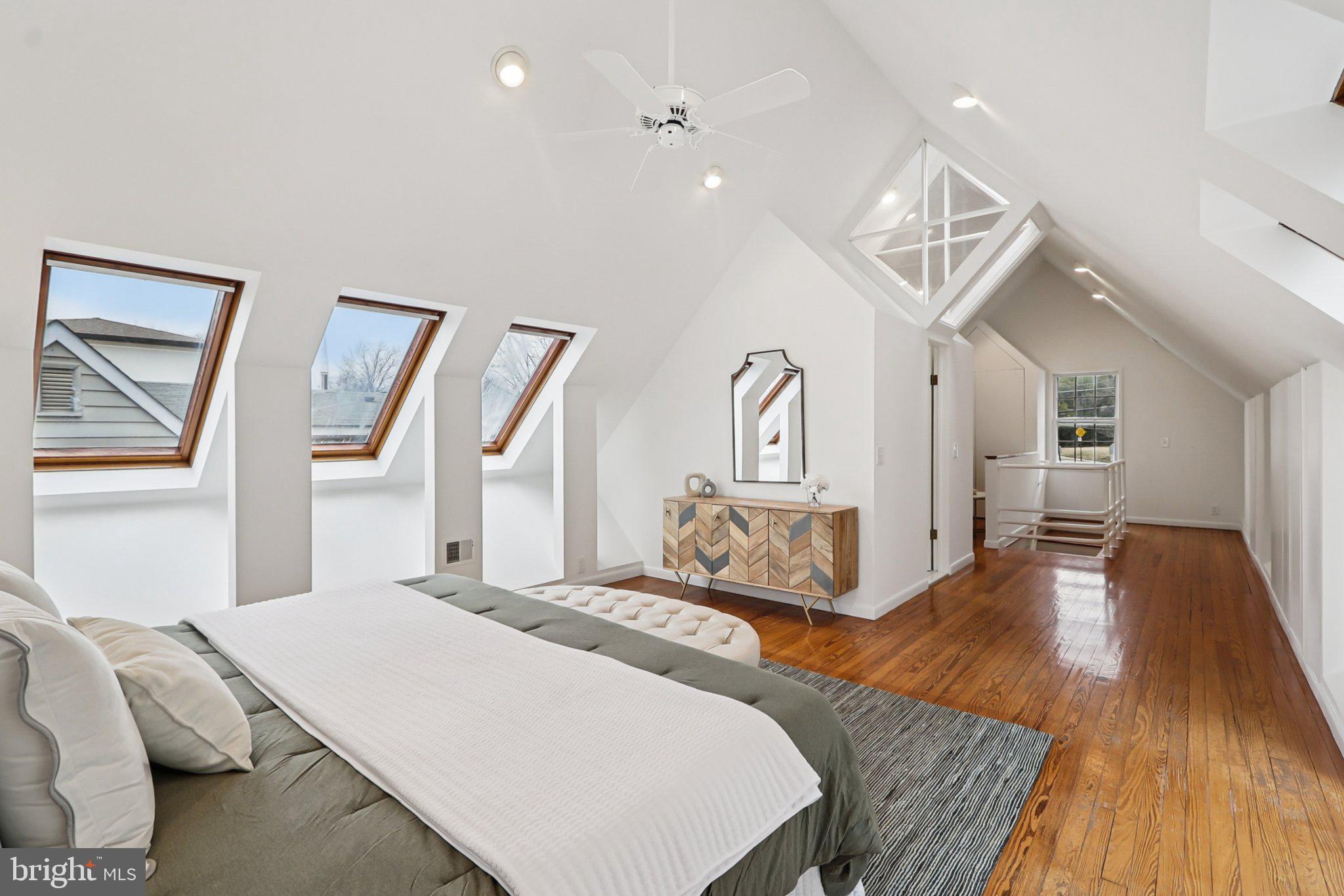 Real estate listing preview #35