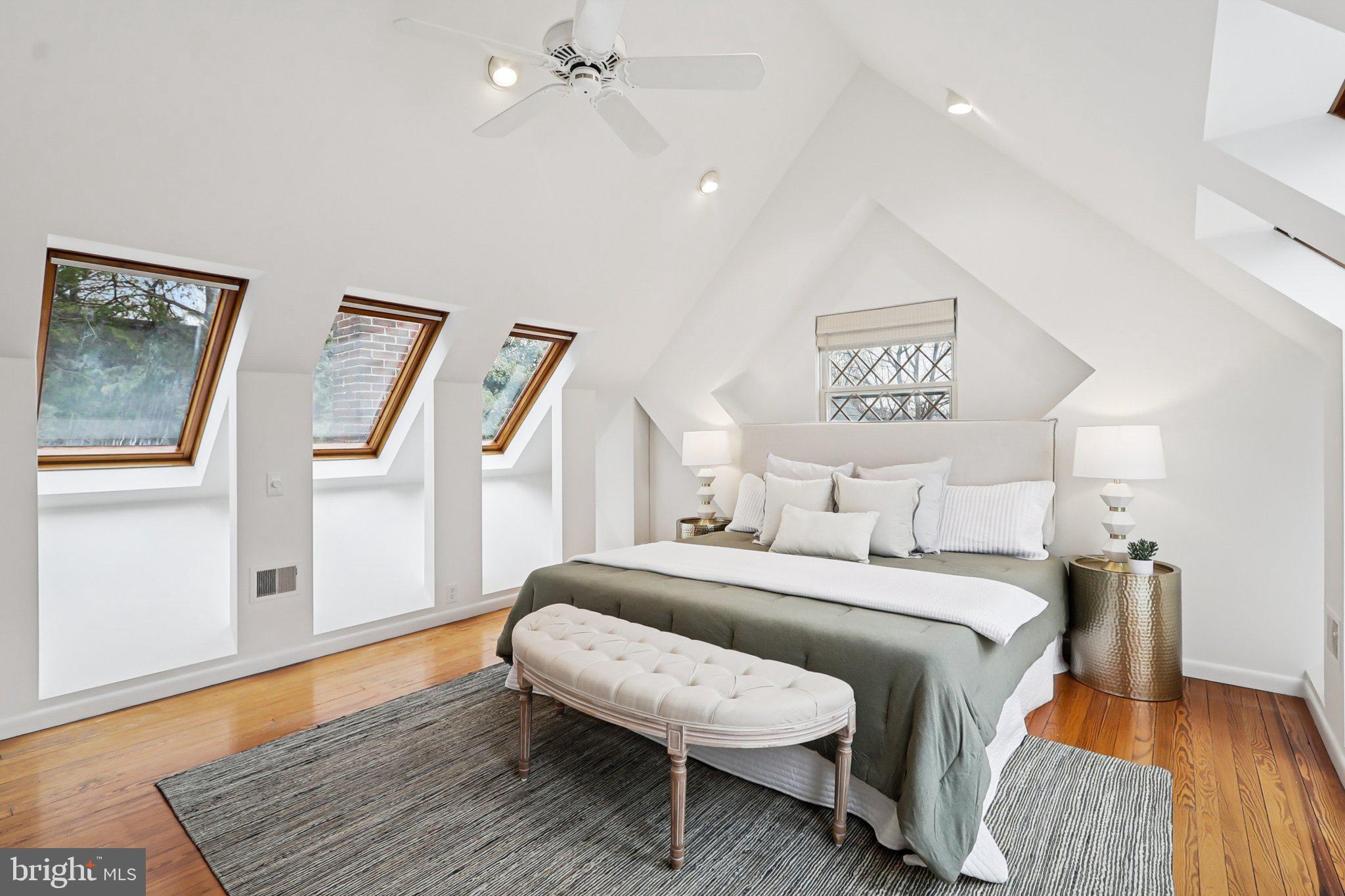 Real estate listing preview #34