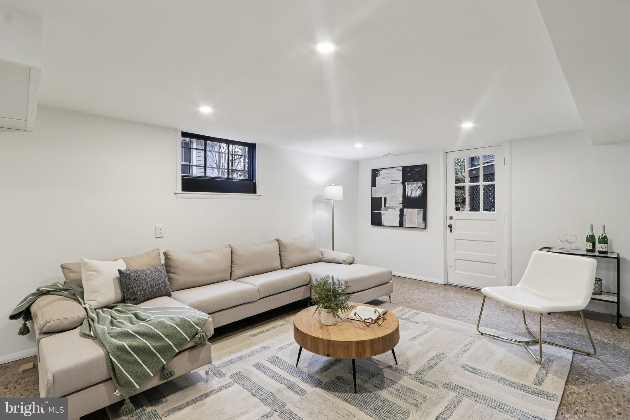 Real estate listing preview #39