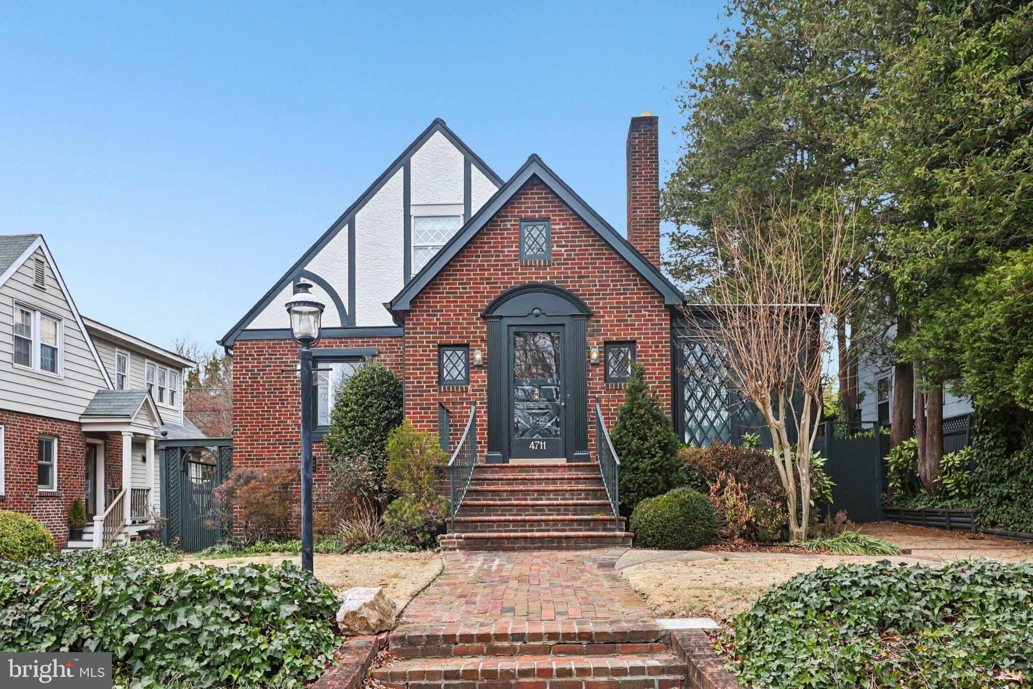 Real estate listing preview #1