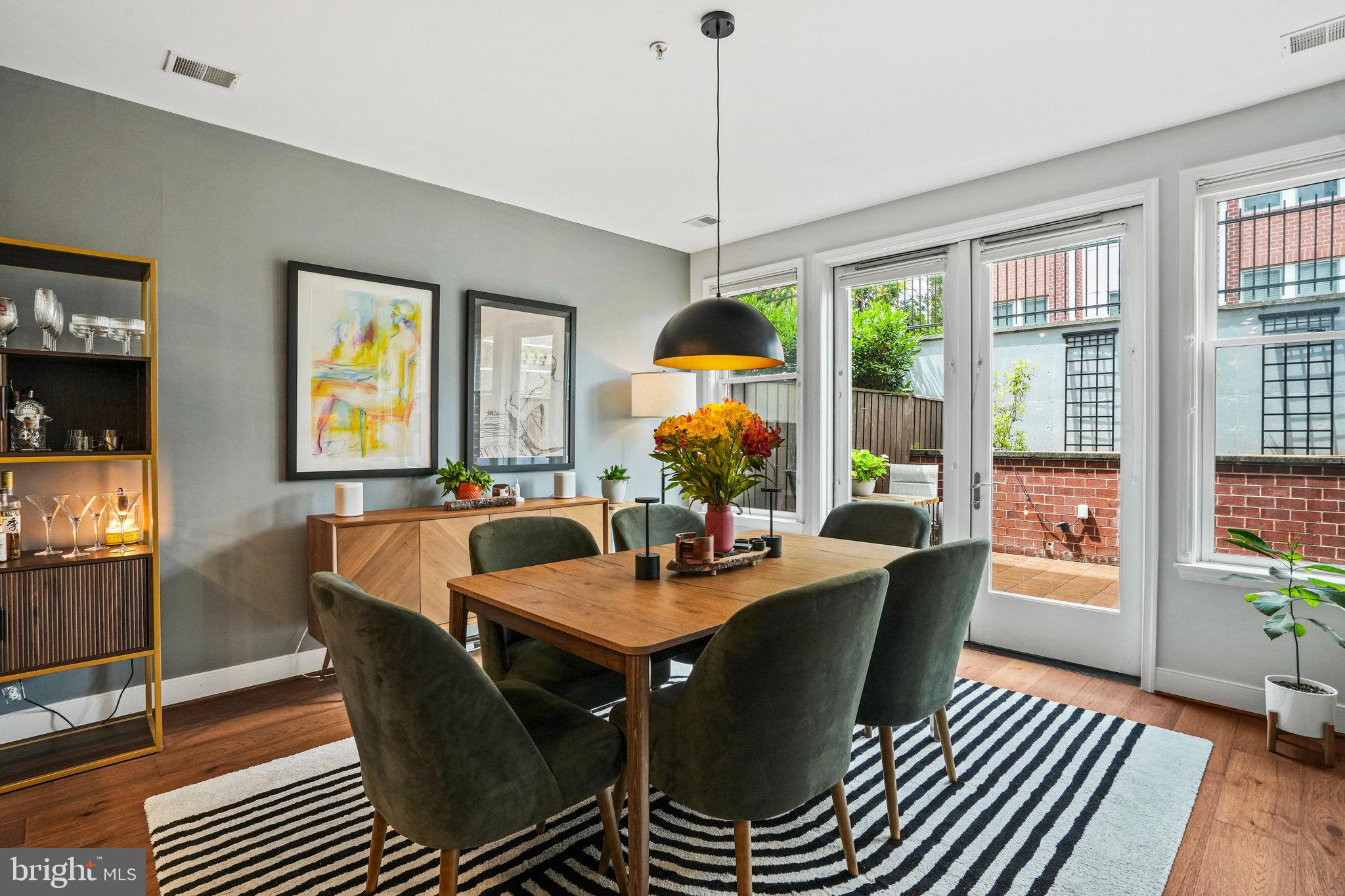 Real estate listing preview #5