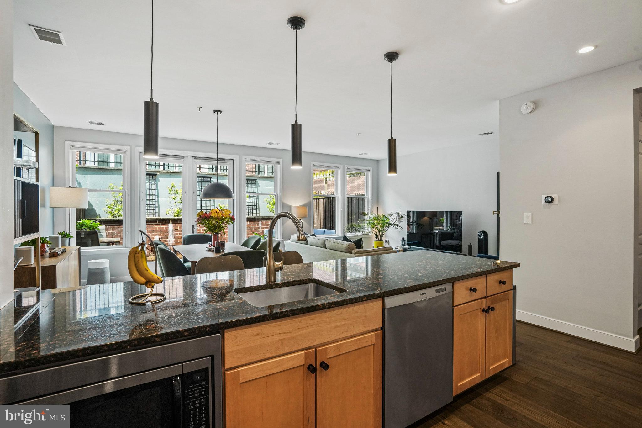 Real estate listing preview #7