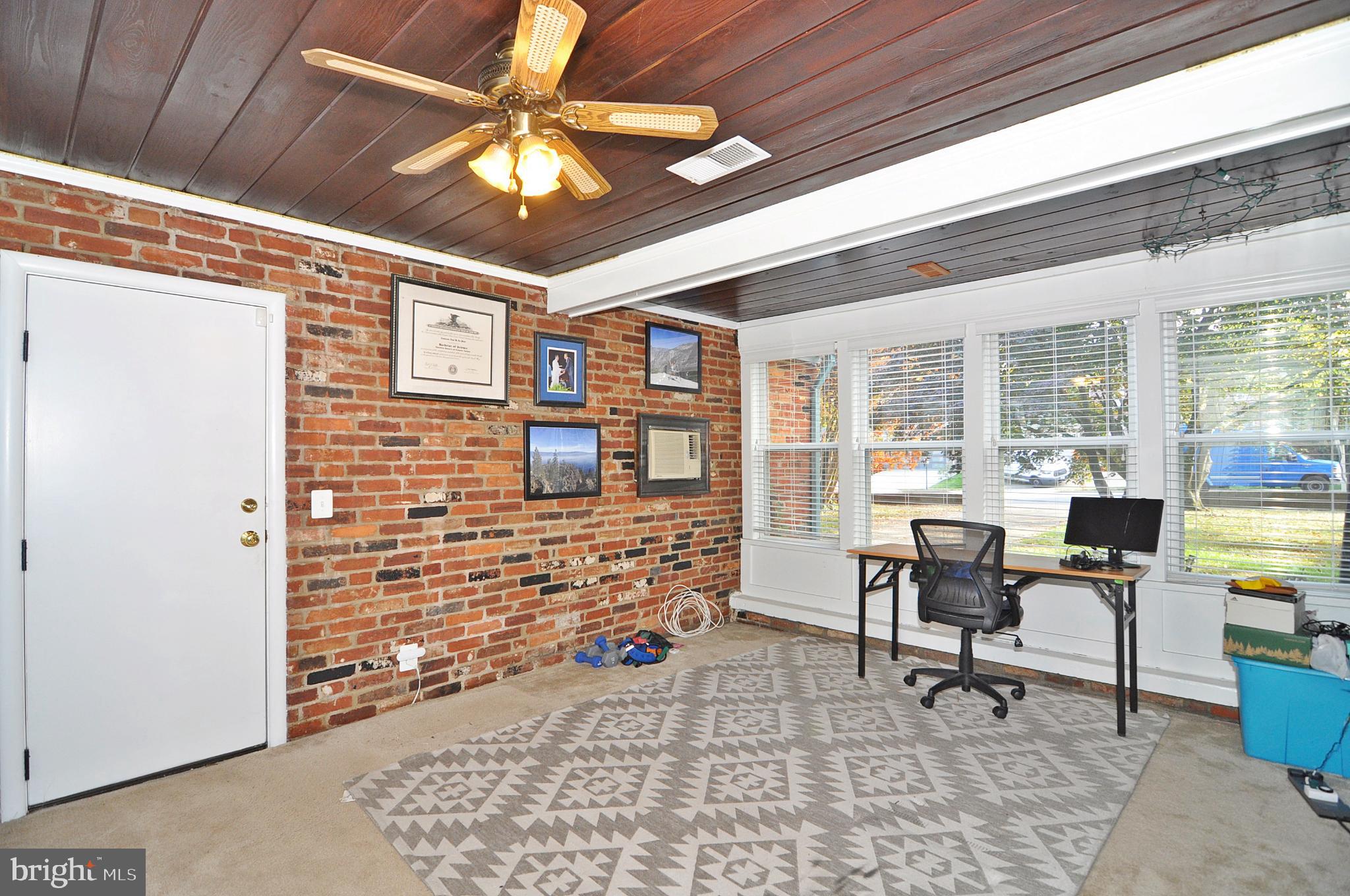 Real estate listing preview #13