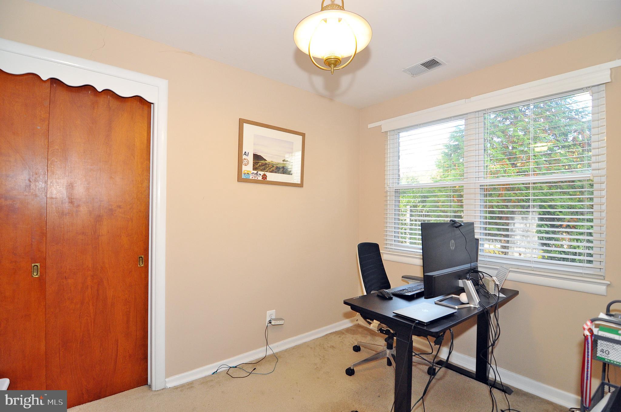 Real estate listing preview #19