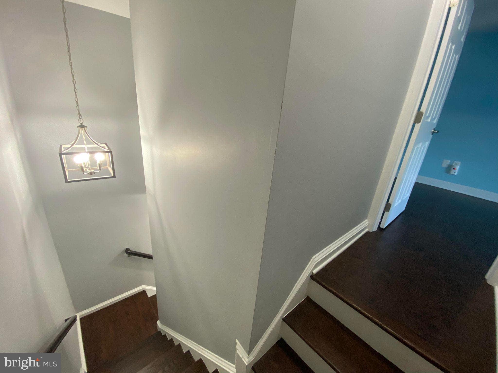 Real estate listing preview #14