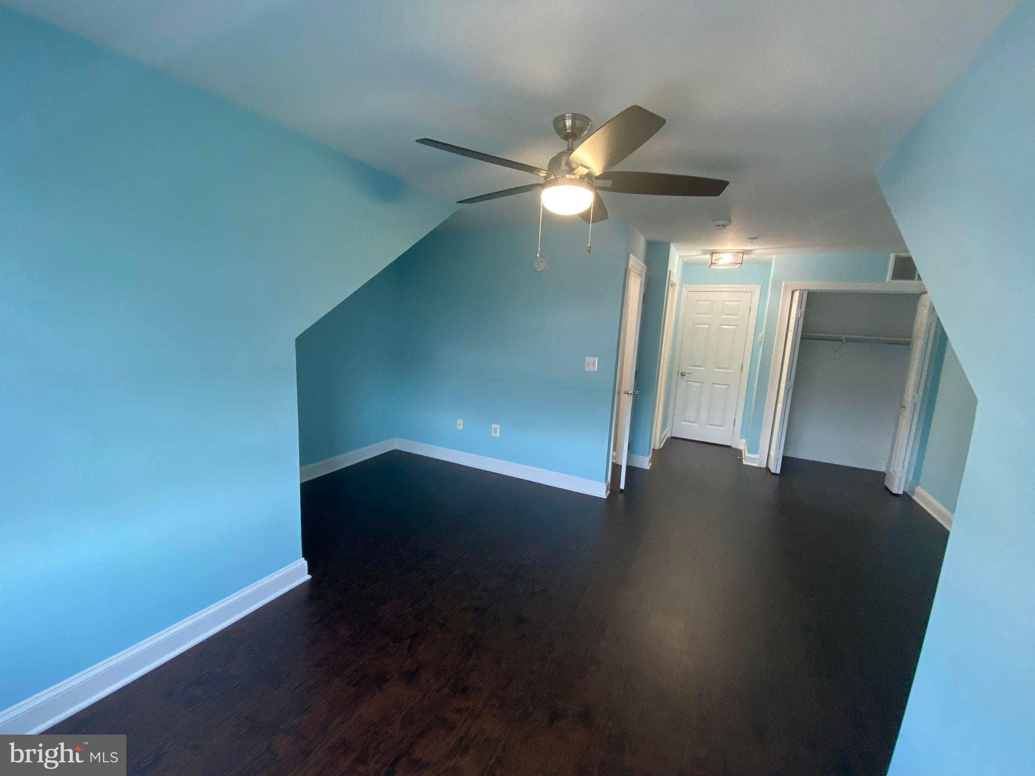 Real estate listing preview #16