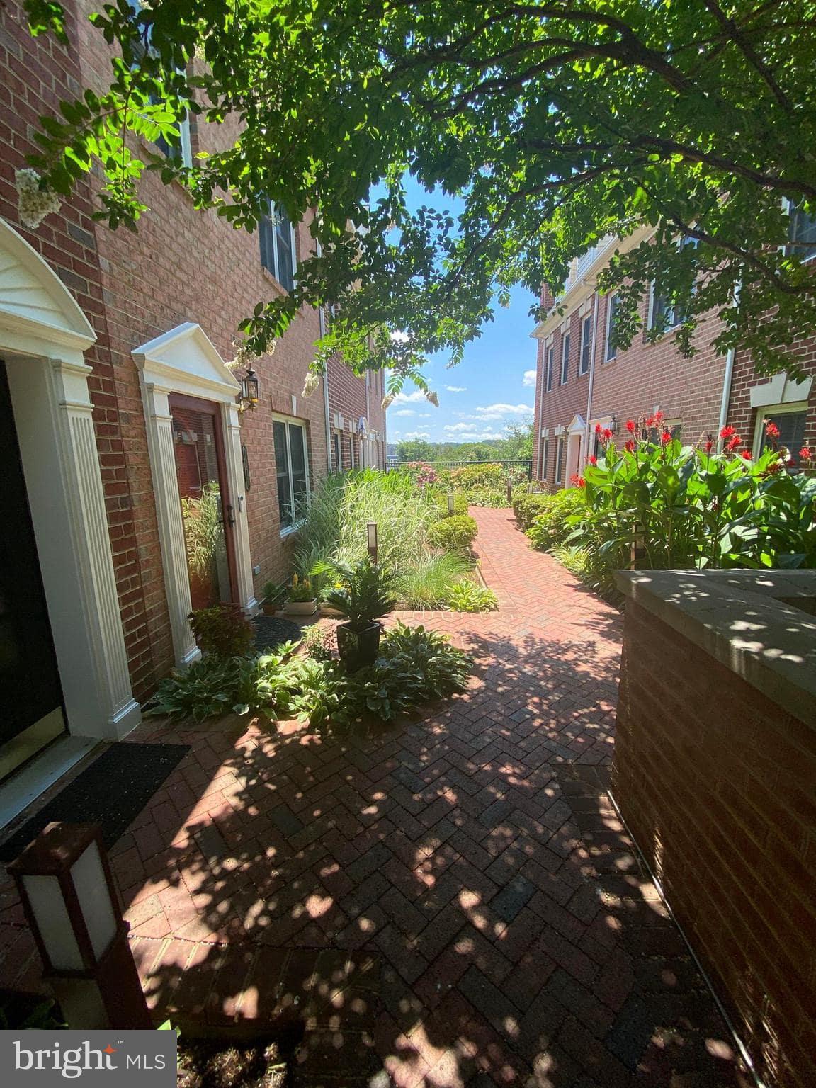 Real estate listing preview #20