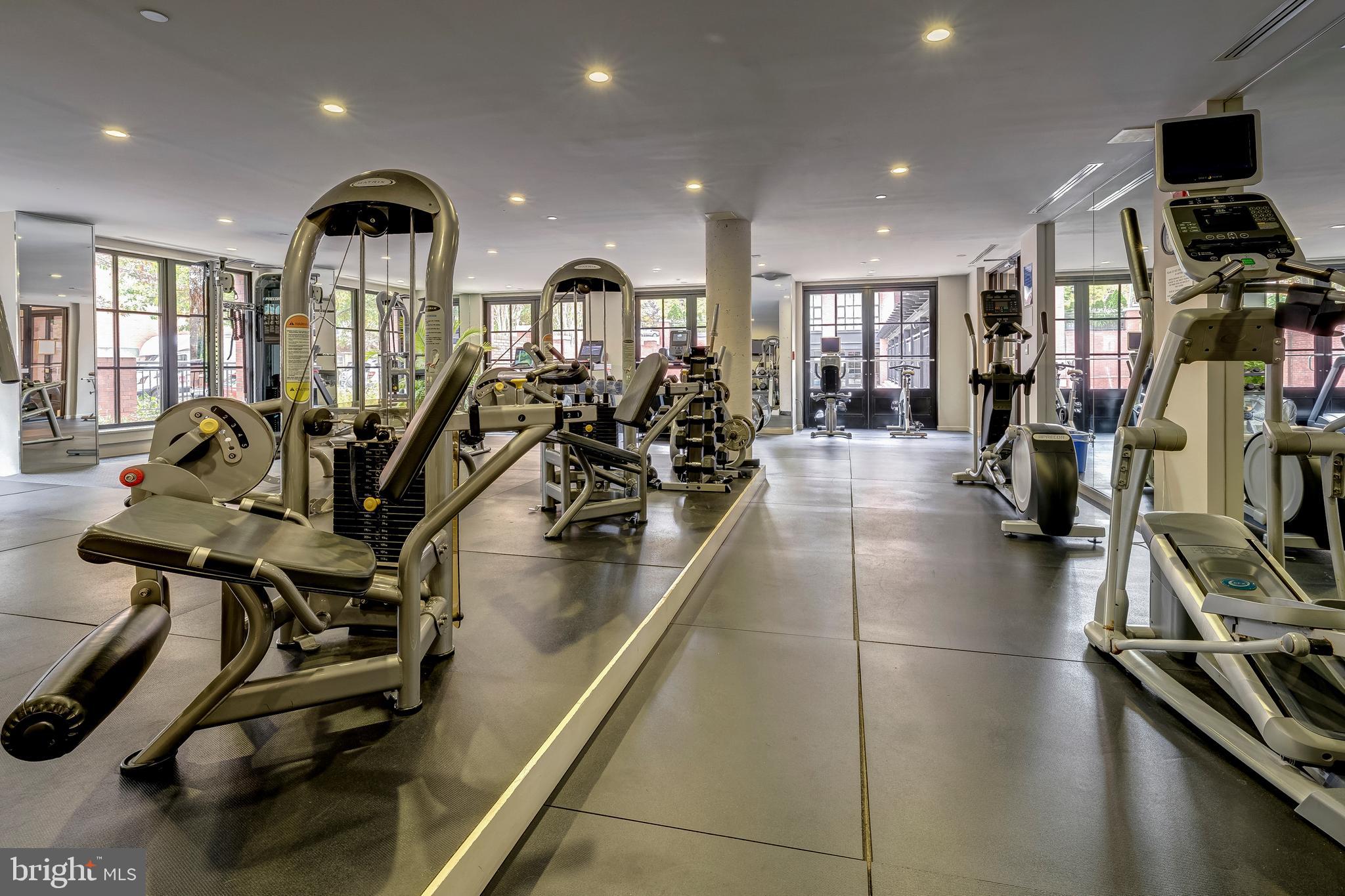 Real estate listing preview #34