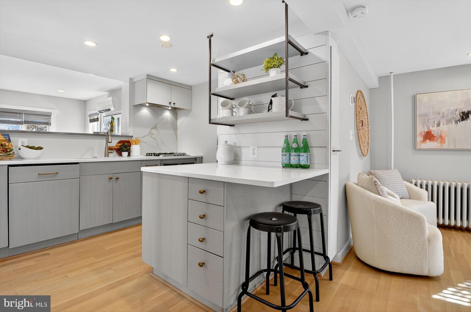 Real estate listing preview #5