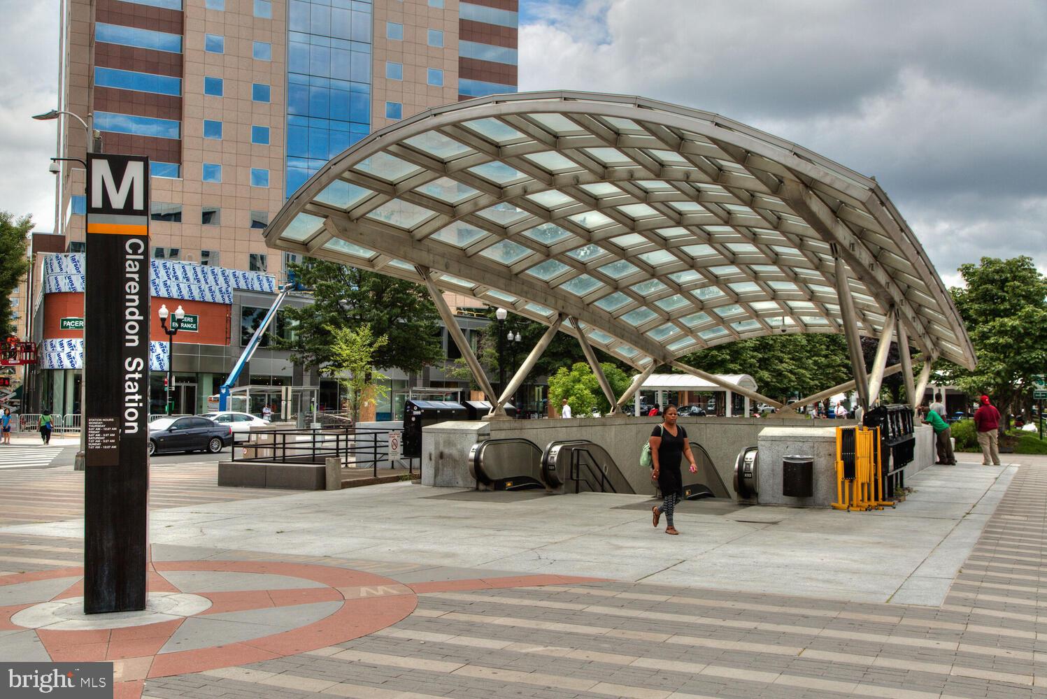 Real estate listing preview #23