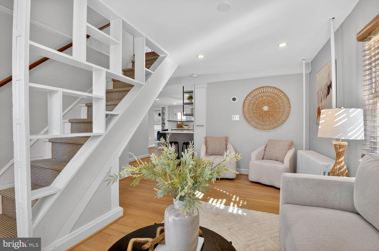 Real estate listing preview #9