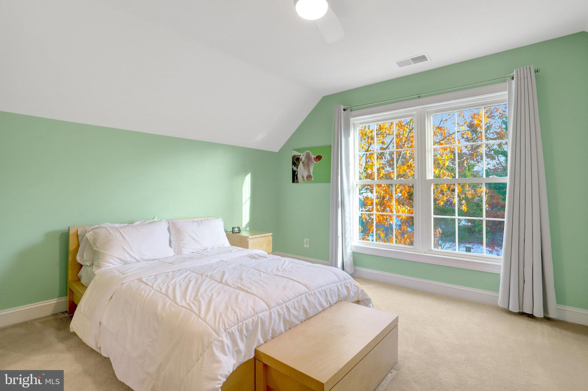 Real estate listing preview #29