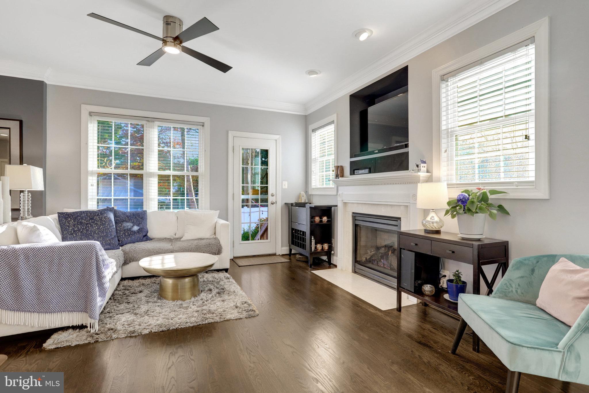 Real estate listing preview #4