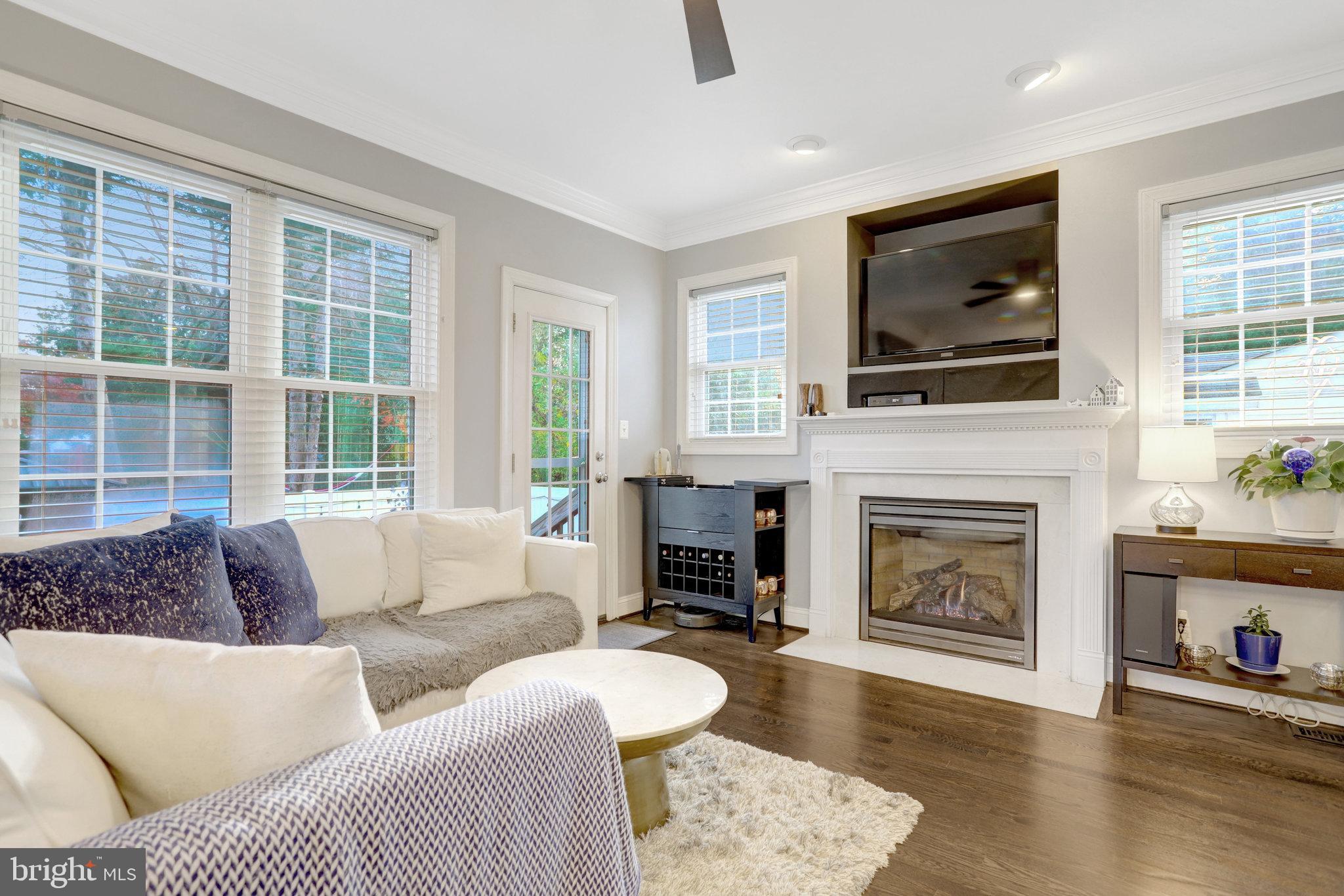 Real estate listing preview #5