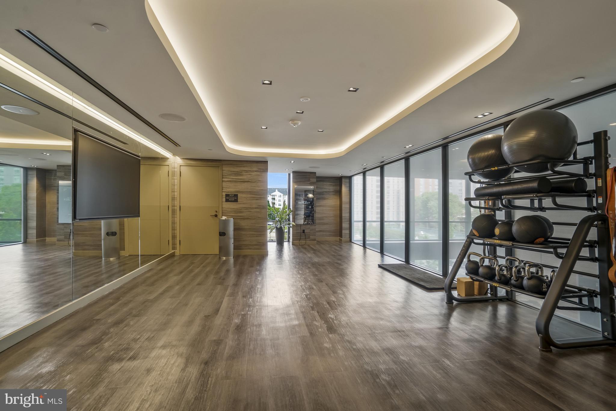 Real estate listing preview #47