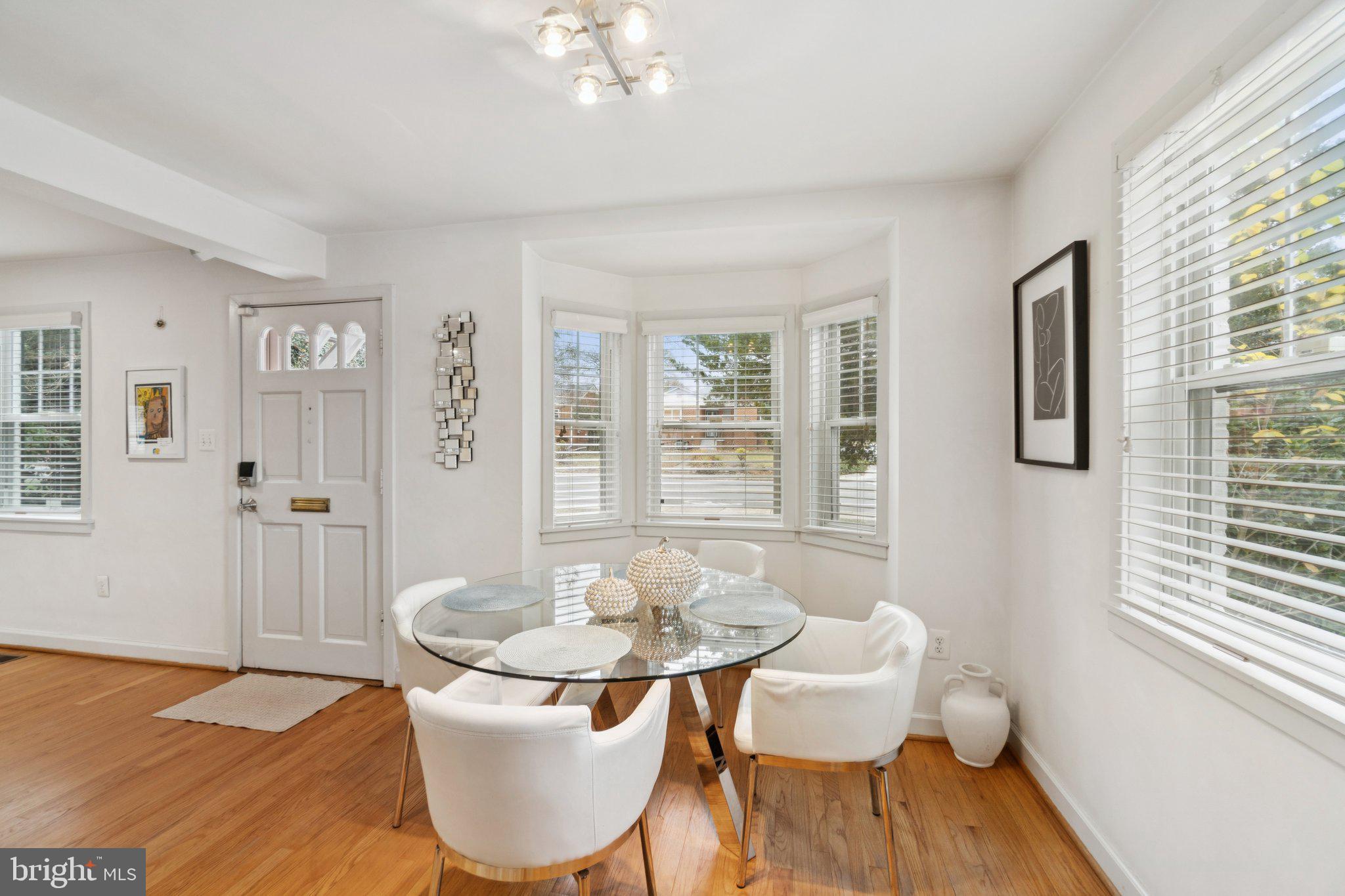 Real estate listing preview #9