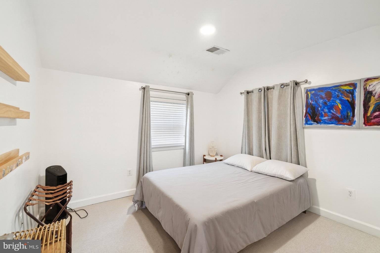 Real estate listing preview #23