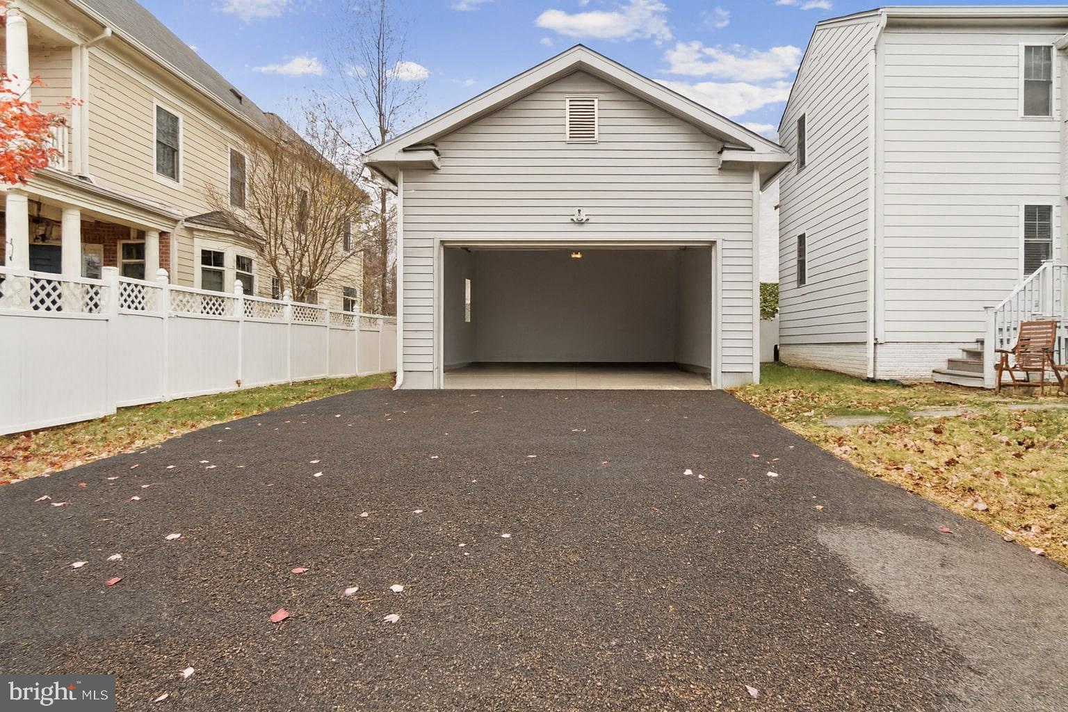 Real estate listing preview #31