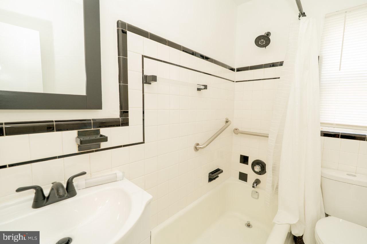 Real estate listing preview #18