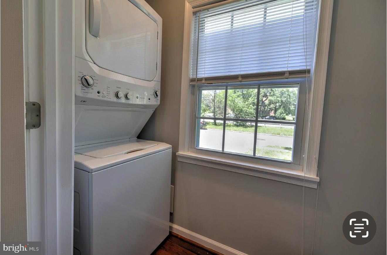 Real estate listing preview #13