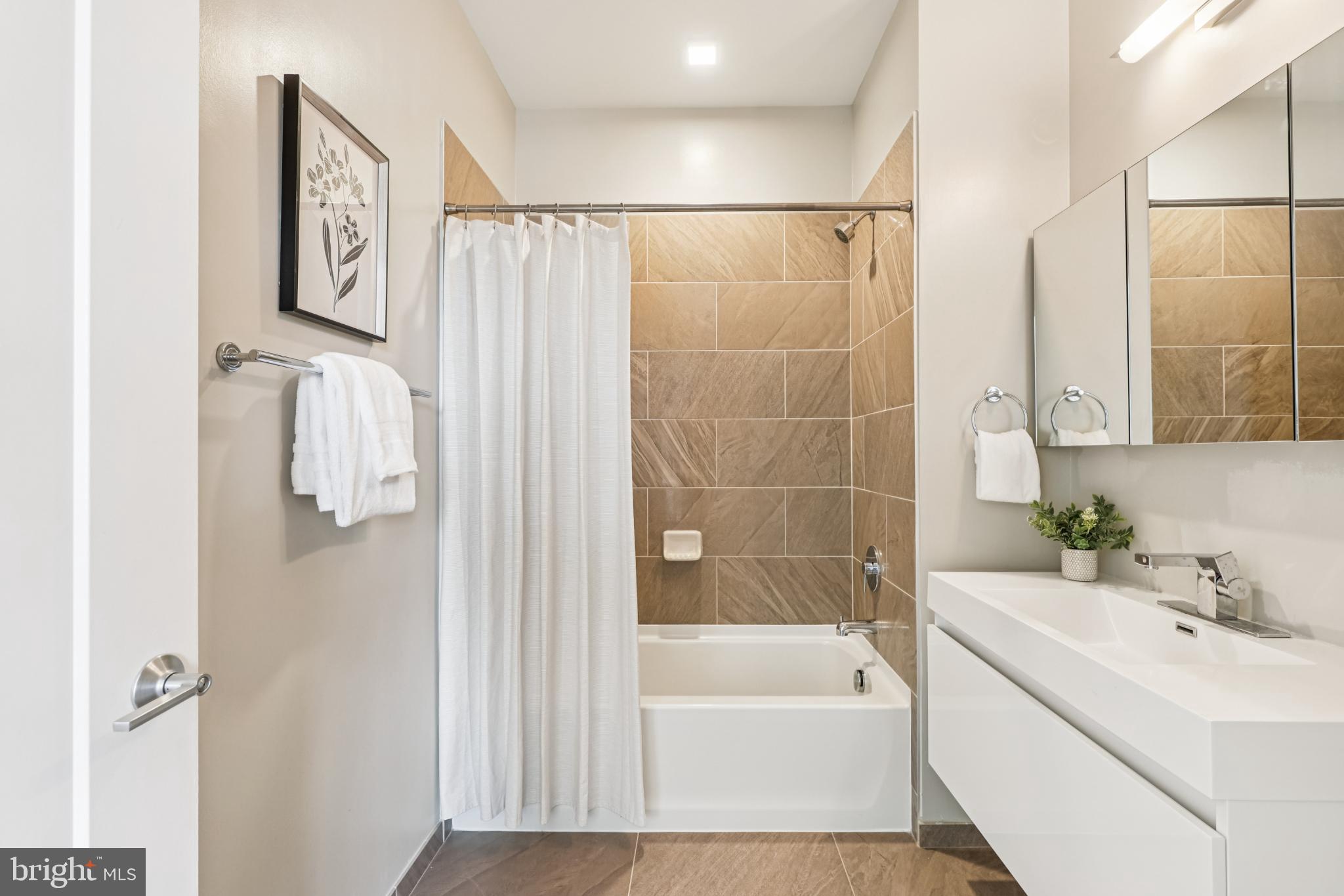 Real estate listing preview #20