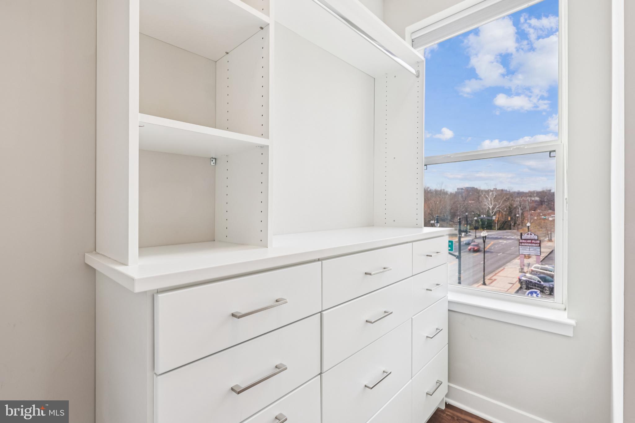 Real estate listing preview #22