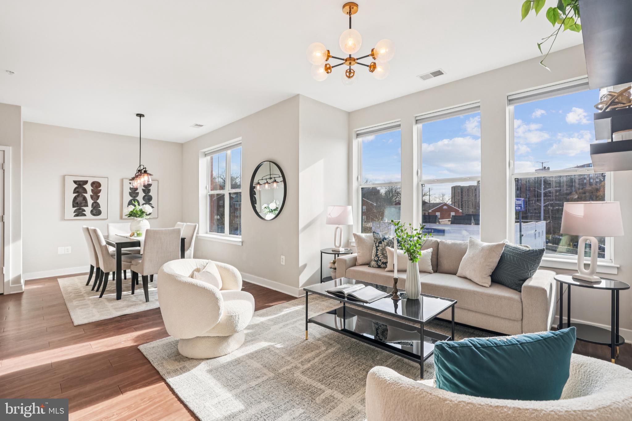 Real estate listing preview #1