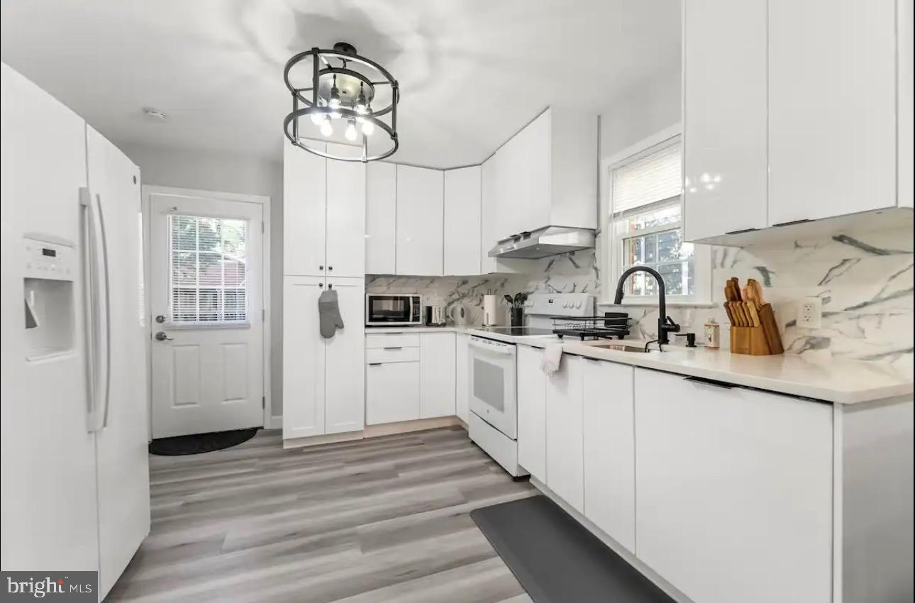 Real estate listing preview #7