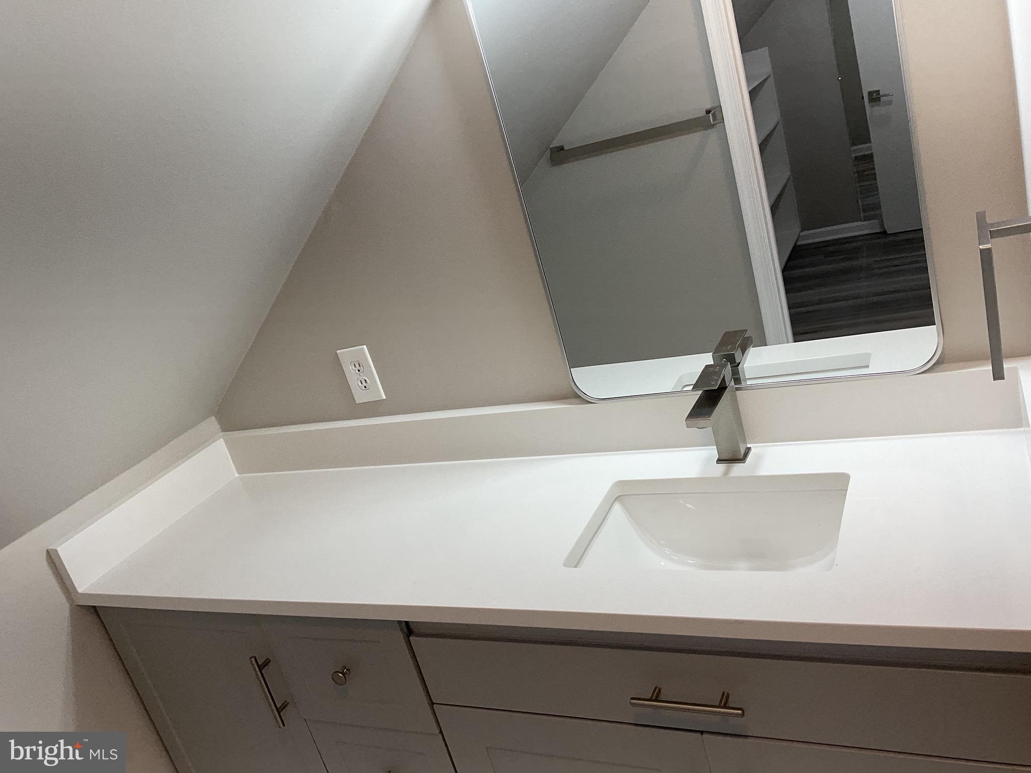 Real estate listing preview #44